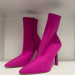 ALDO fuchsia heeled booties